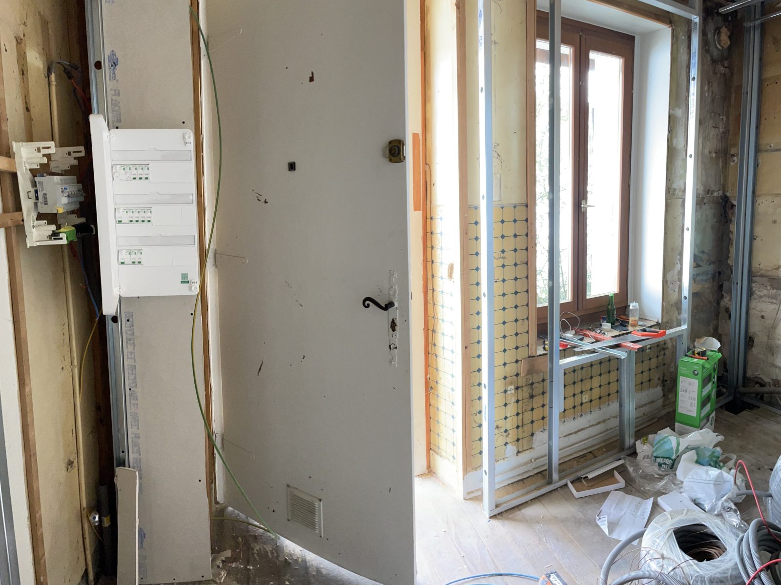 Rénovation électrique complète d'un appartement de 50m2 à Thonon les bains